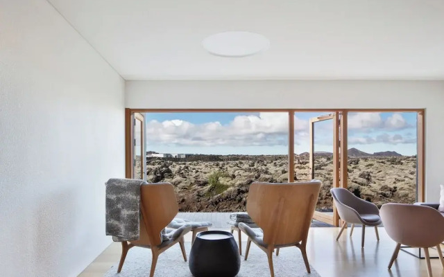 Silica Hotel