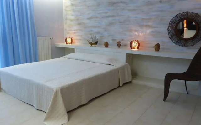 Oasis Beach Studios
