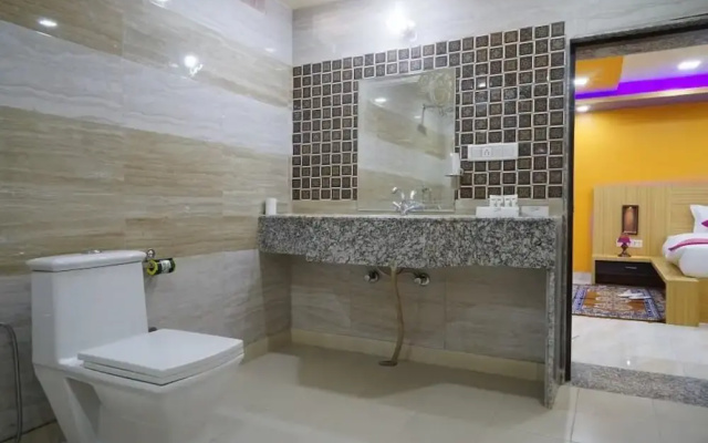 Vacation Village Luxury Tent - A Unit Of Braham Vatika Resort