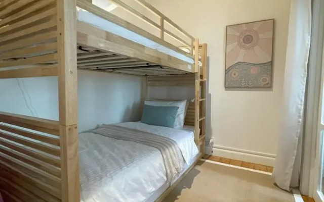 Central Lorne Retreat Quality Home Near Beach Town