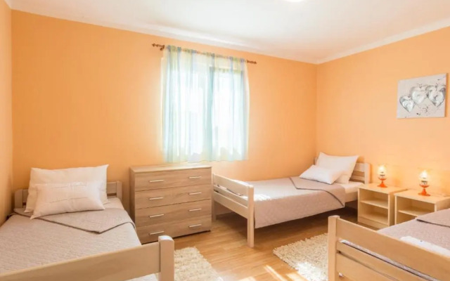 Apartment Boja