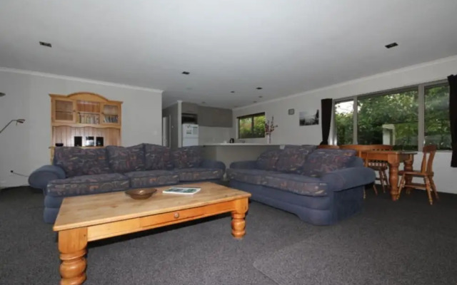 23a Jollies Pass Road