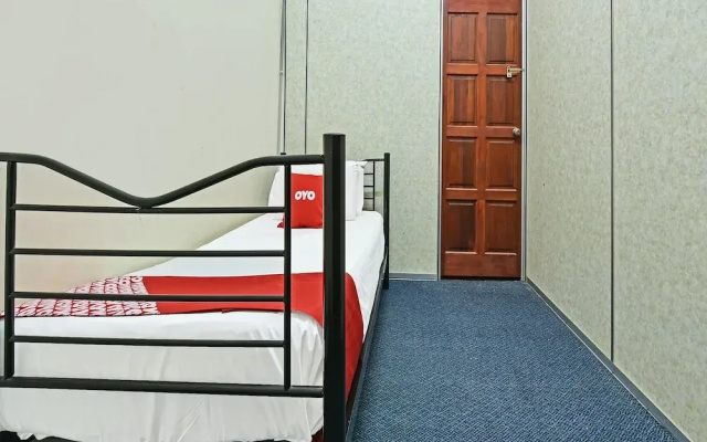 OYO 90593 Hotel Bajet Gaya Warisan