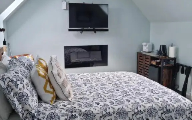 Barra's Loft