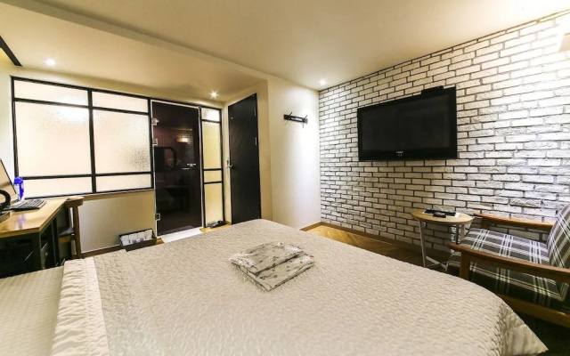 Sasang 2heaven Hotel
