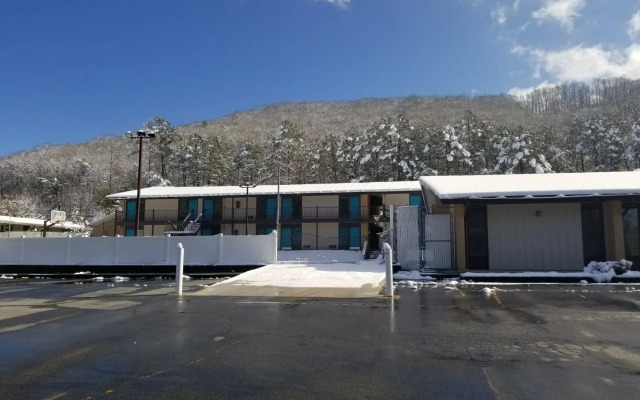 Blue Sky Inn