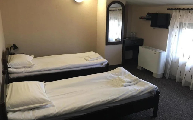 Hotel Opalchenets