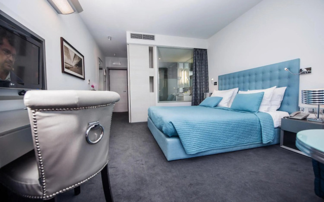 Hotel Arupinum