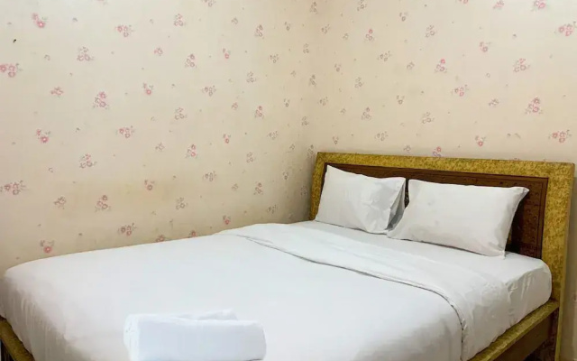 Comfort 2Br Apartment At Green Pramuka City