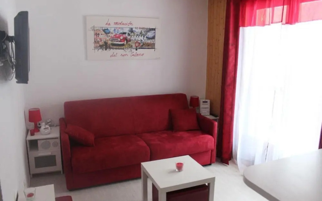 LA Croix DU SUD N°217 : Studio Cabine 4 Personnes / Studio Cabin 4 Peopleed East