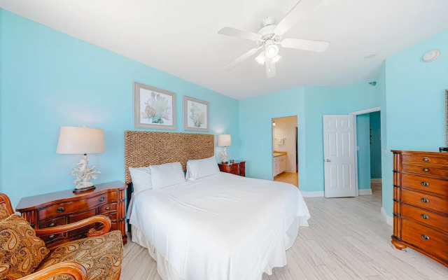 Lighthouse Condominiums