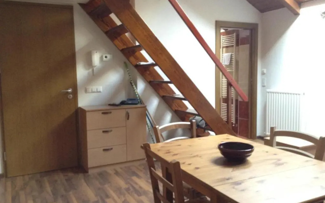 Apartment Potepuh
