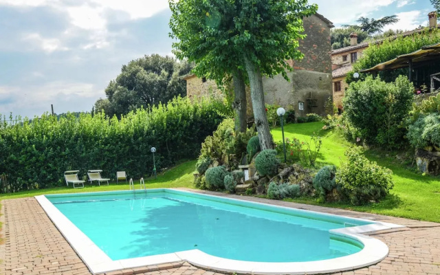 Idyllic Stay With Charm