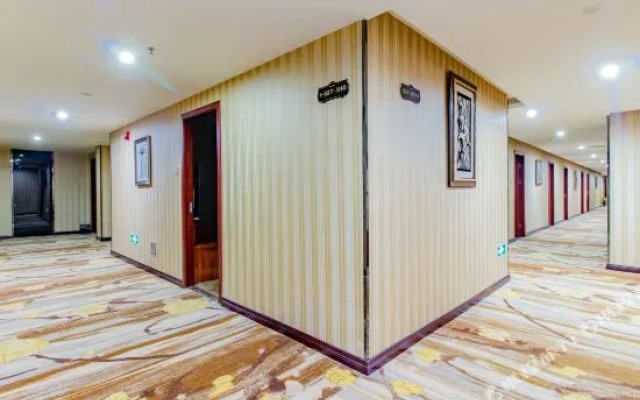 Boruisi Hotel
