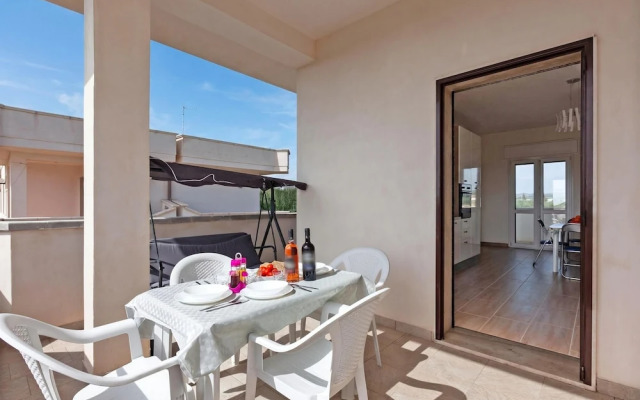 Le Bianche Apt 4 - Terrace near the Sea