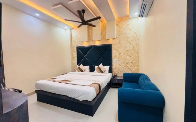 Kashvi hotels