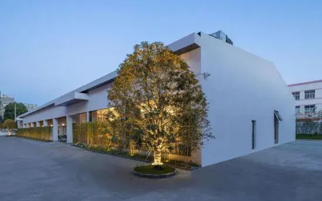 Morland Hotel (Ningbo Chunxiao Ten thousand beach )