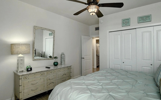 Channelview 205