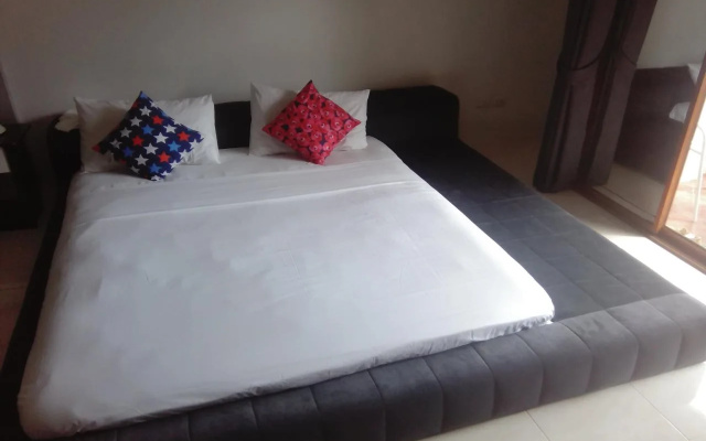 Room 4 Smart Travelers Rawai