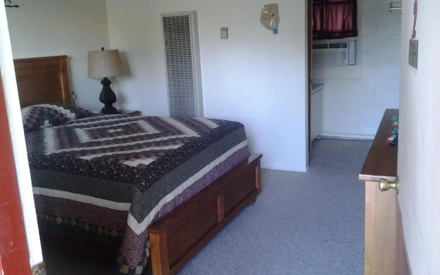 Mokee Motel