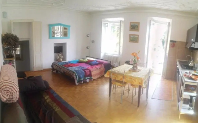 B&B 104