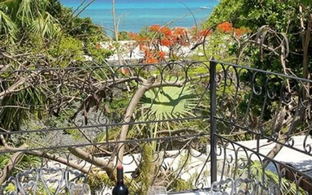 El Secreto Hotel