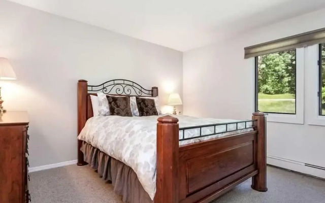 Woodbridge 7A - 2 Bedrooms Condo
