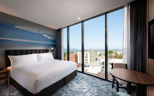 Doubletree By Hilton Hobart