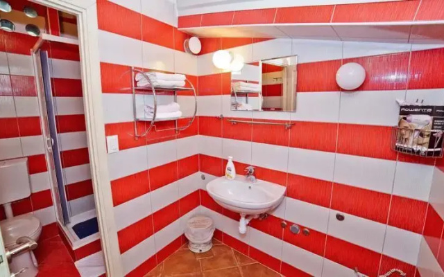 Ante Apartment