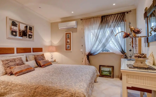 Carvoeiro Bay D Townhouse With Roof Top Jacuzzi