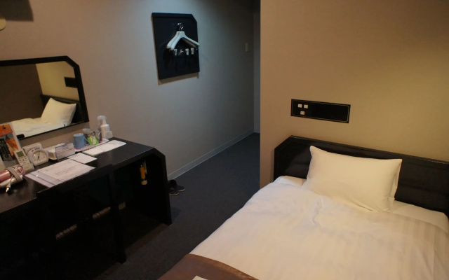 Hotel Abest Shinanjo Ekimae