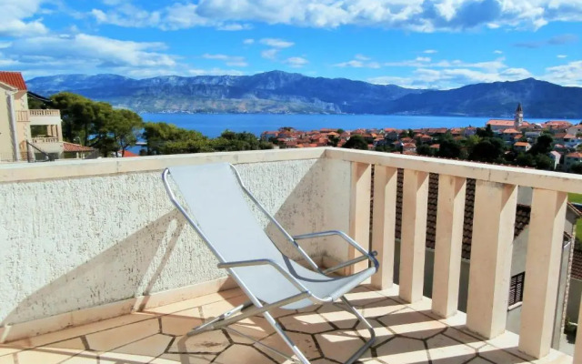 Panorama Postira Apartments