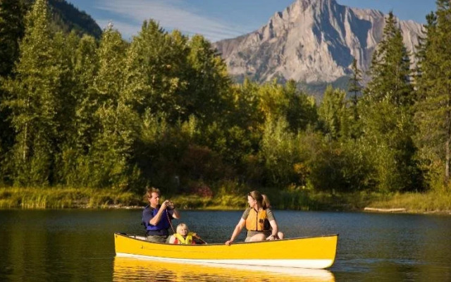 Timberline Lodges by Fernie Lodging Company