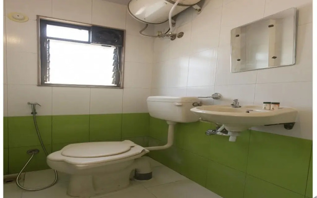 OYO 10244 Stay Inn