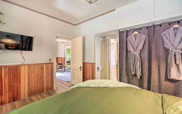Cozy 'black Bear Retreat' by Mount Rainier!