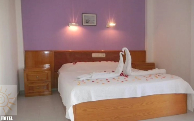 Agon Hotel