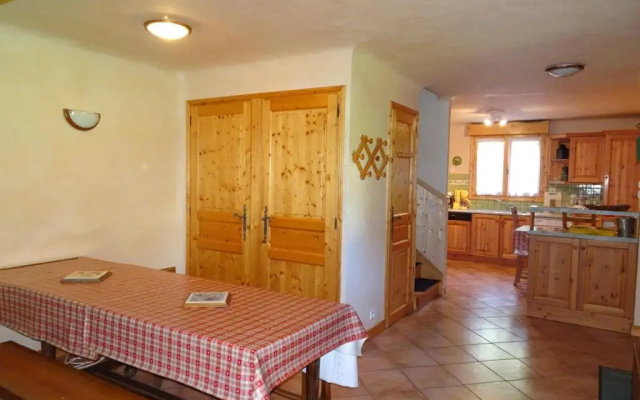 Appartement Champagny-en-Vanoise, 6 pièces, 12 personnes - FR-1-464-19
