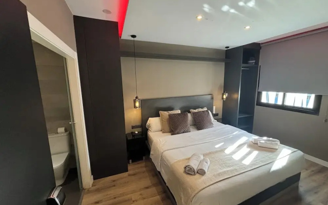 DAOS Suites Terrace Marbella