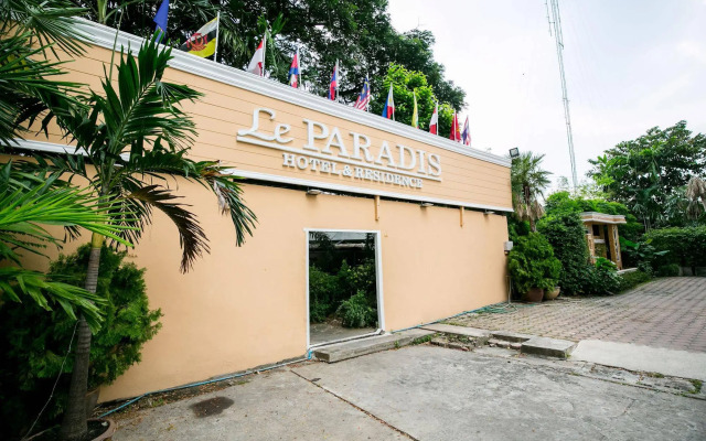 Le Paradis Bangkok Hotel & Residence