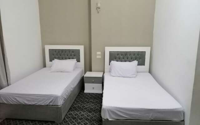 Voyage Hotel