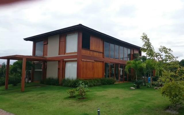 Casa das Acácias