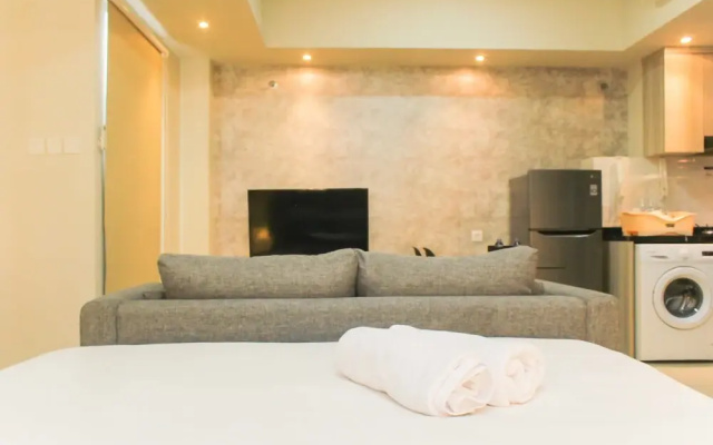 Modern And Spacious Studio Apartment At Mustika Golf Residence