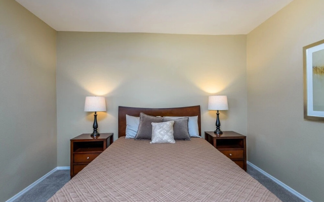 Villa Zen 2 Bedroom Condo by RedAwning