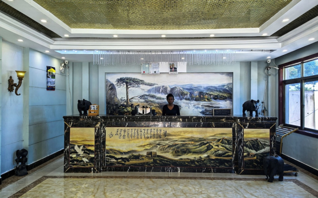 Train Luxe Hotel