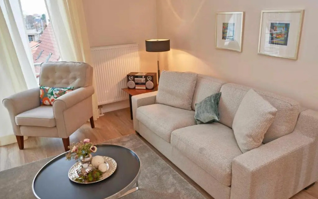 Residenz "bel-vital" F407 WG 21 mit Balkon und seitlichem Meerblick