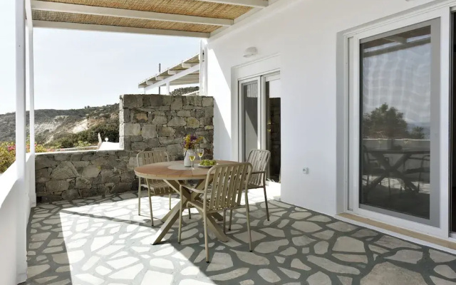 Giourgas Studios & Apartments