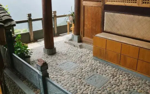 Li An Lodge
