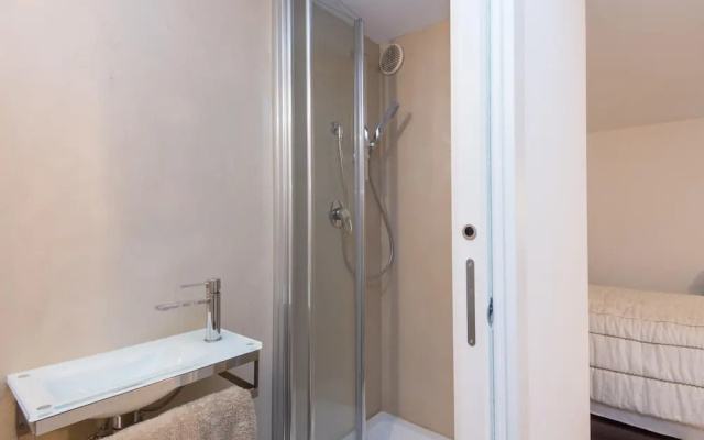 Rsh Pantheon Luxury Hi Tech Apartment