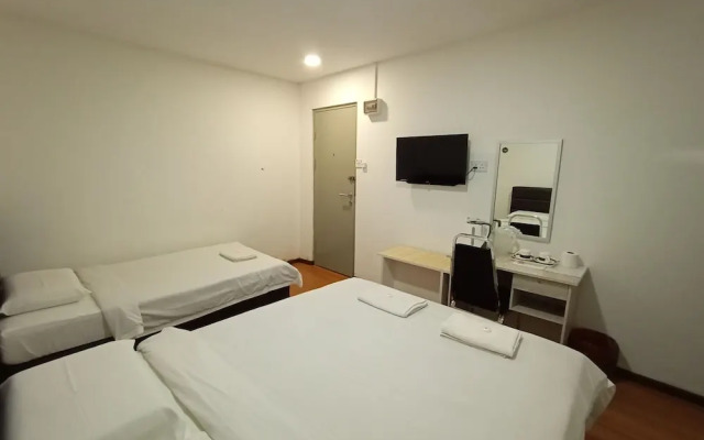 OYO 90089 N H Inn