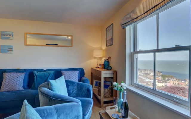 Beautiful apartment in Ilfracombe near sea